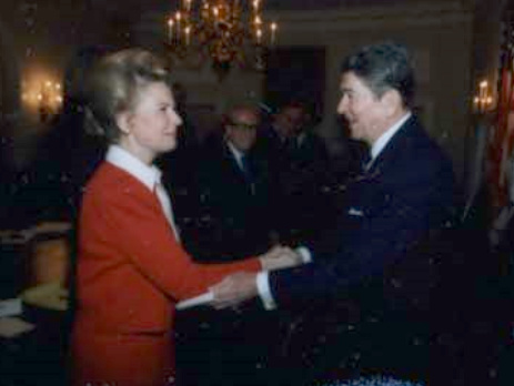 Phyllis Schlafly and Ronald Reagan in 1987, via Wikimedia Commons